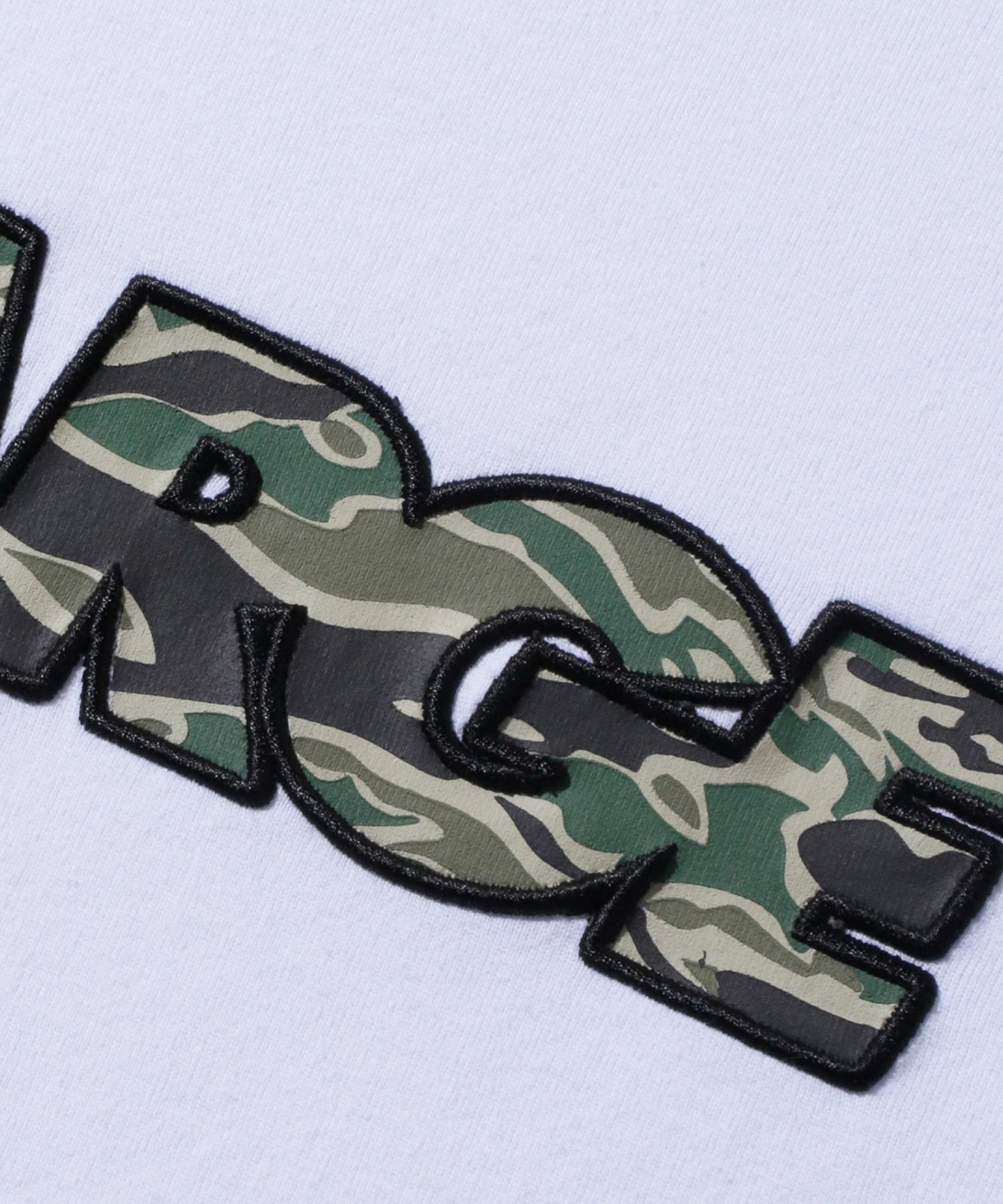CAMO STANDARD LOGO L/S TEE