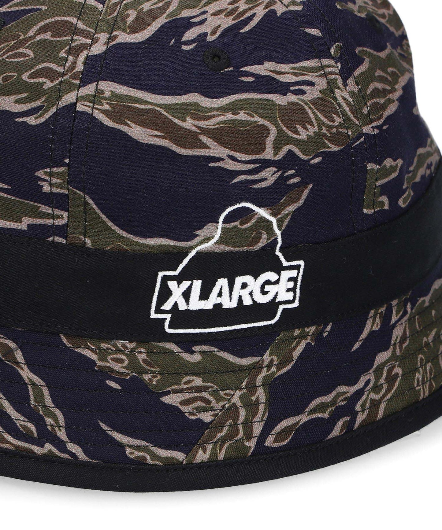 CAMO BUCKET HAT