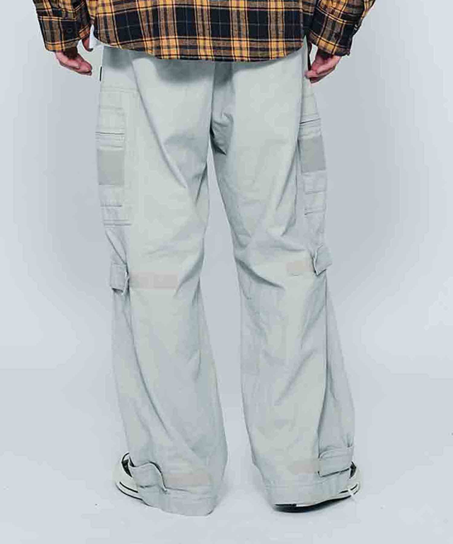 MULTI POCKET MILITARY PANTS