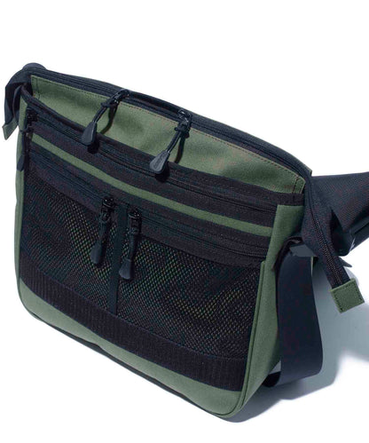 MULTI POCKET SHOULDER BAG