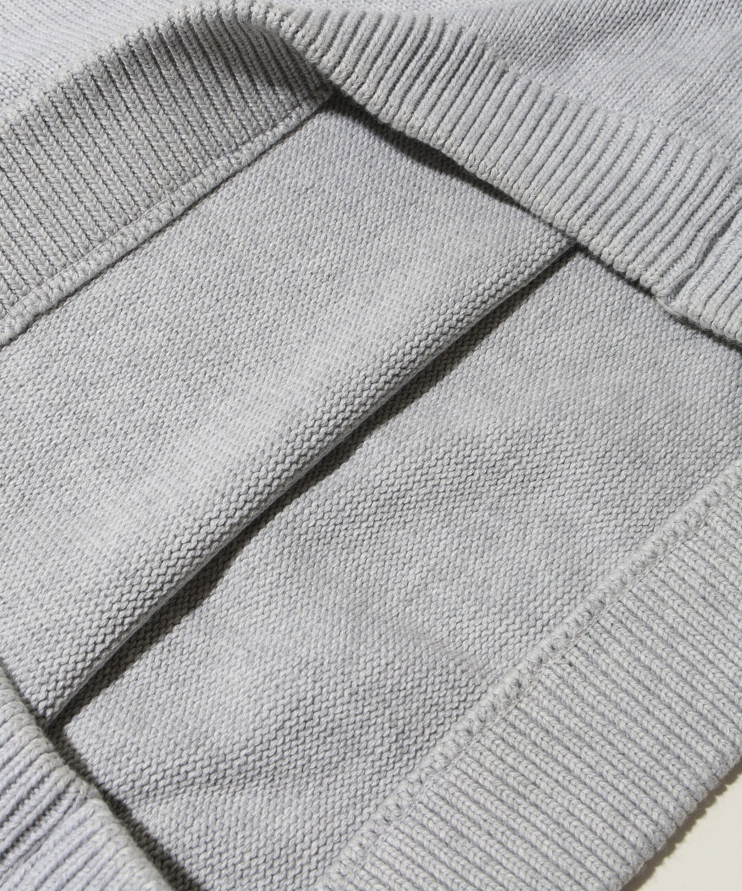 STANDARD LOGO CREWNECK KNIT