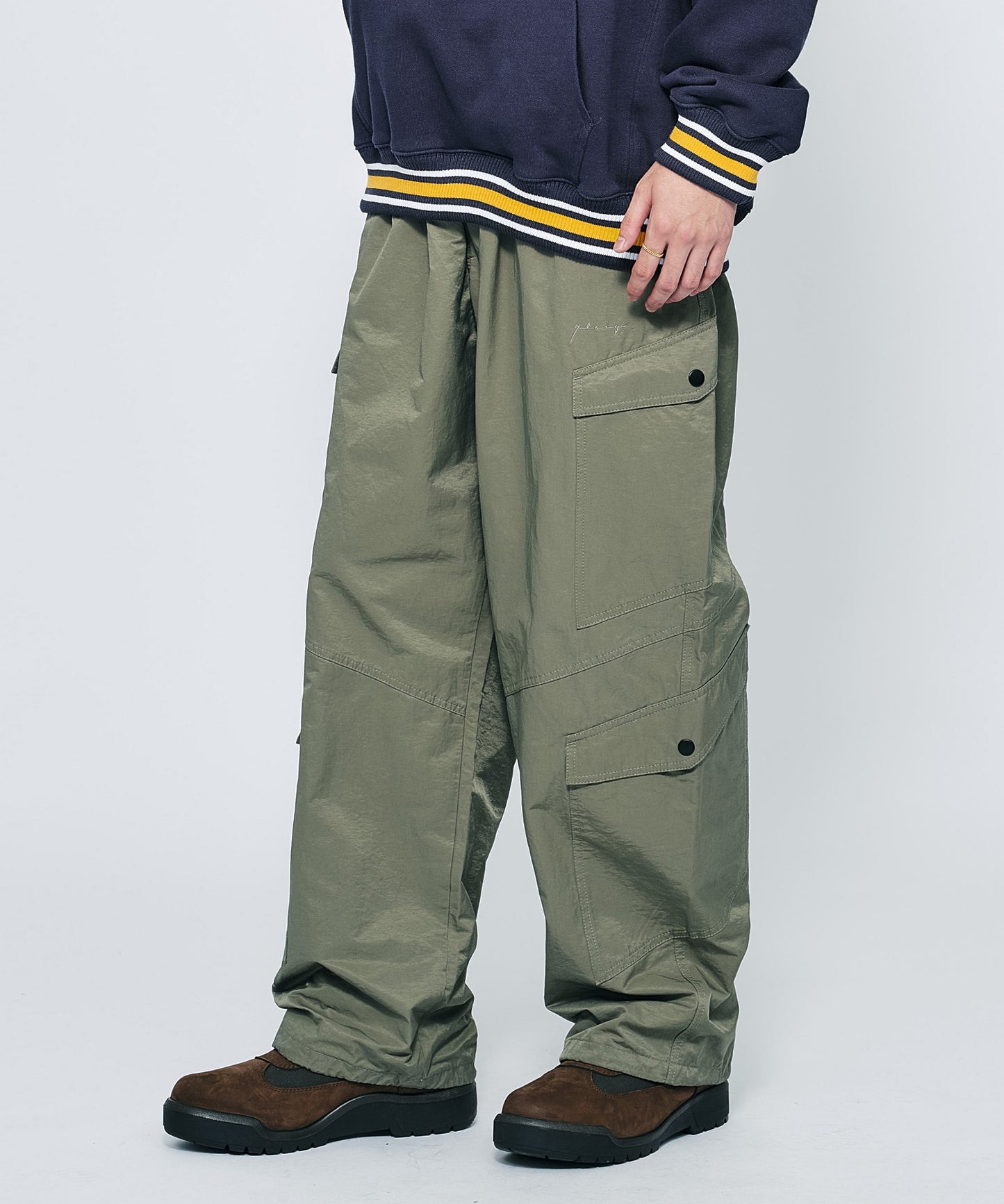 MULTI POCKET EASY CARGO PANTS