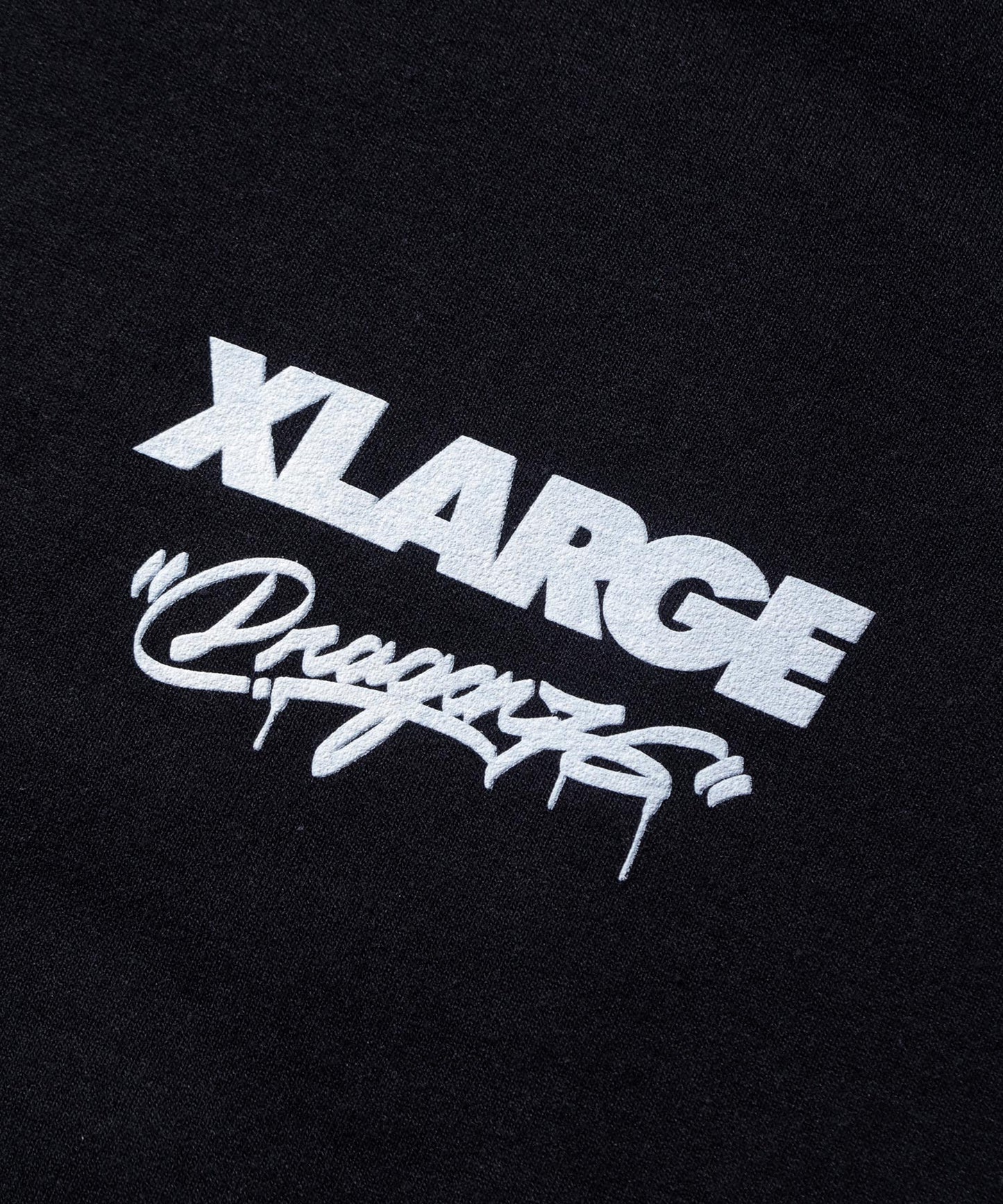 XLARGE x Dragon76 CREWNECK SWEAT