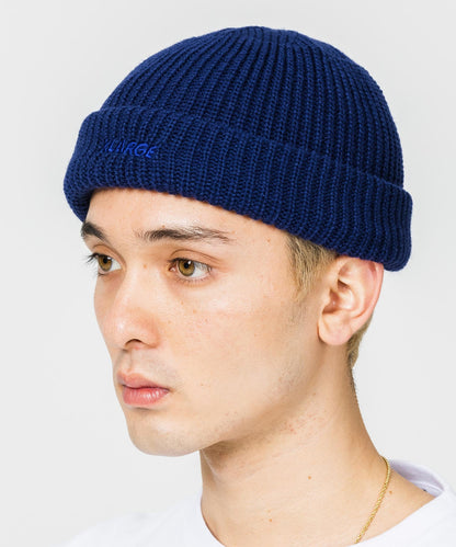 LOGO SHORT LENGTH BEANIE