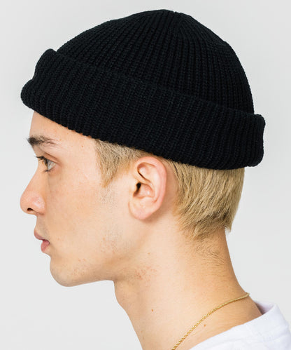 LOGO SHORT LENGTH BEANIE