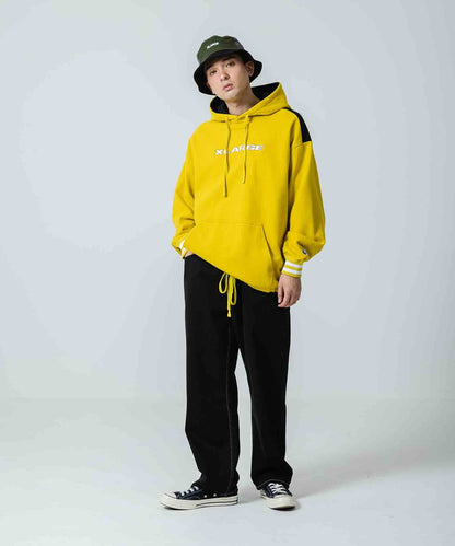 COLOR SCHEMED PULLOVER HOODED SWEAT