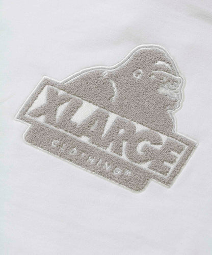 EMBROIDERY SLANTED OG PULLOVER HOODED SWEAT