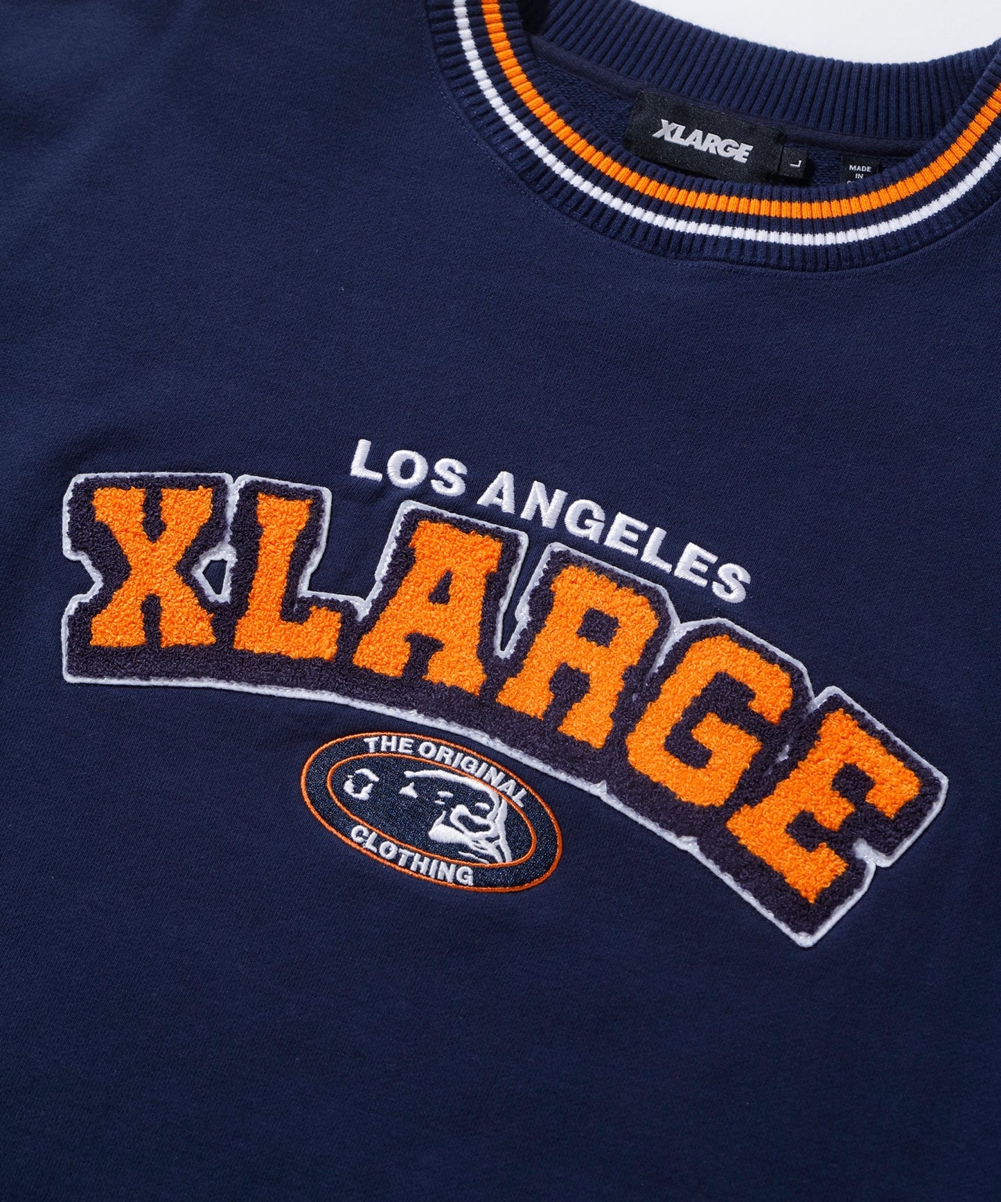 STRIPED SLEEVE TEAM LOGO CREWNECK SWEAT