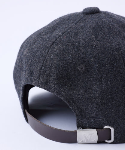 X LOGO CAP