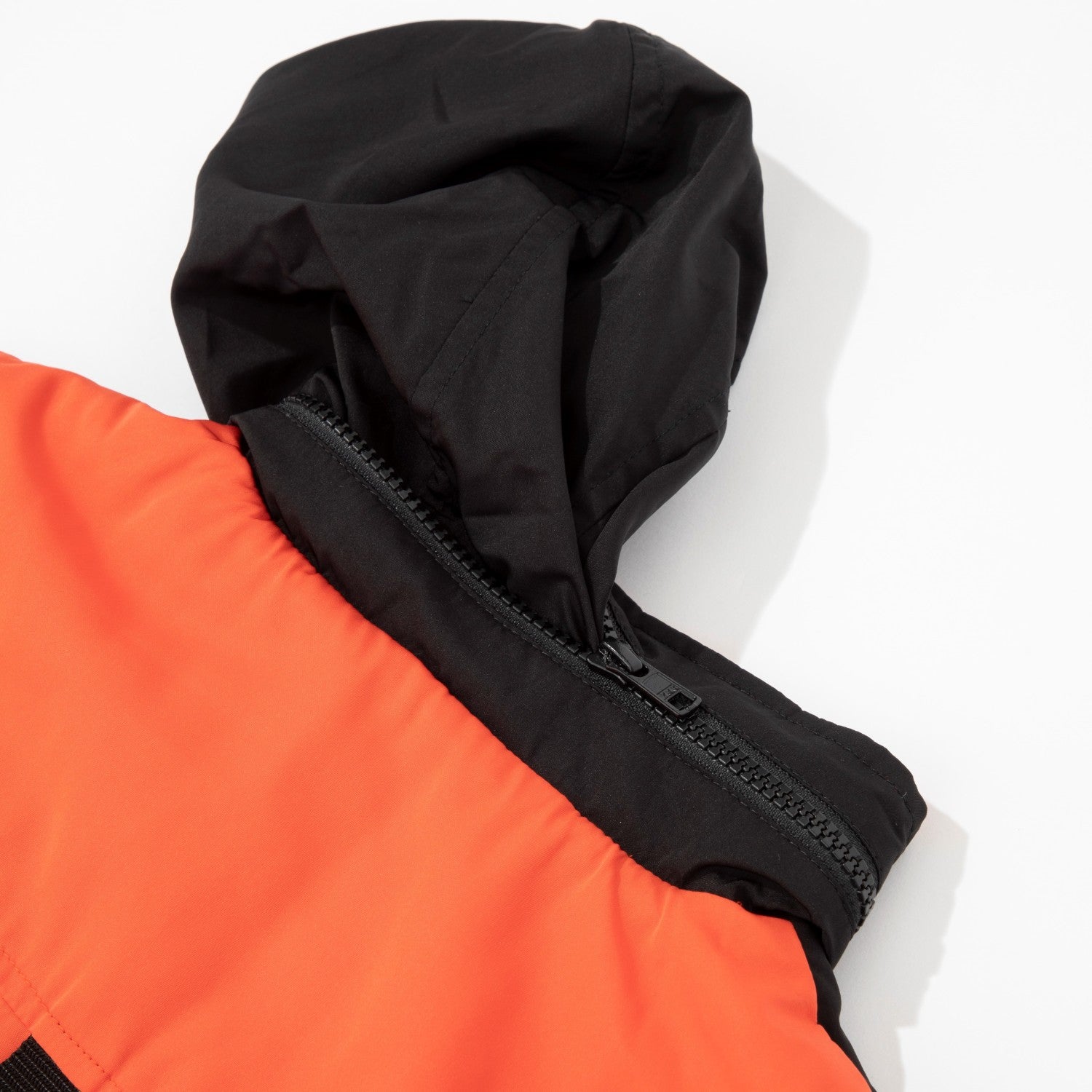 NYLON VEST OUTERWEAR XLARGE  