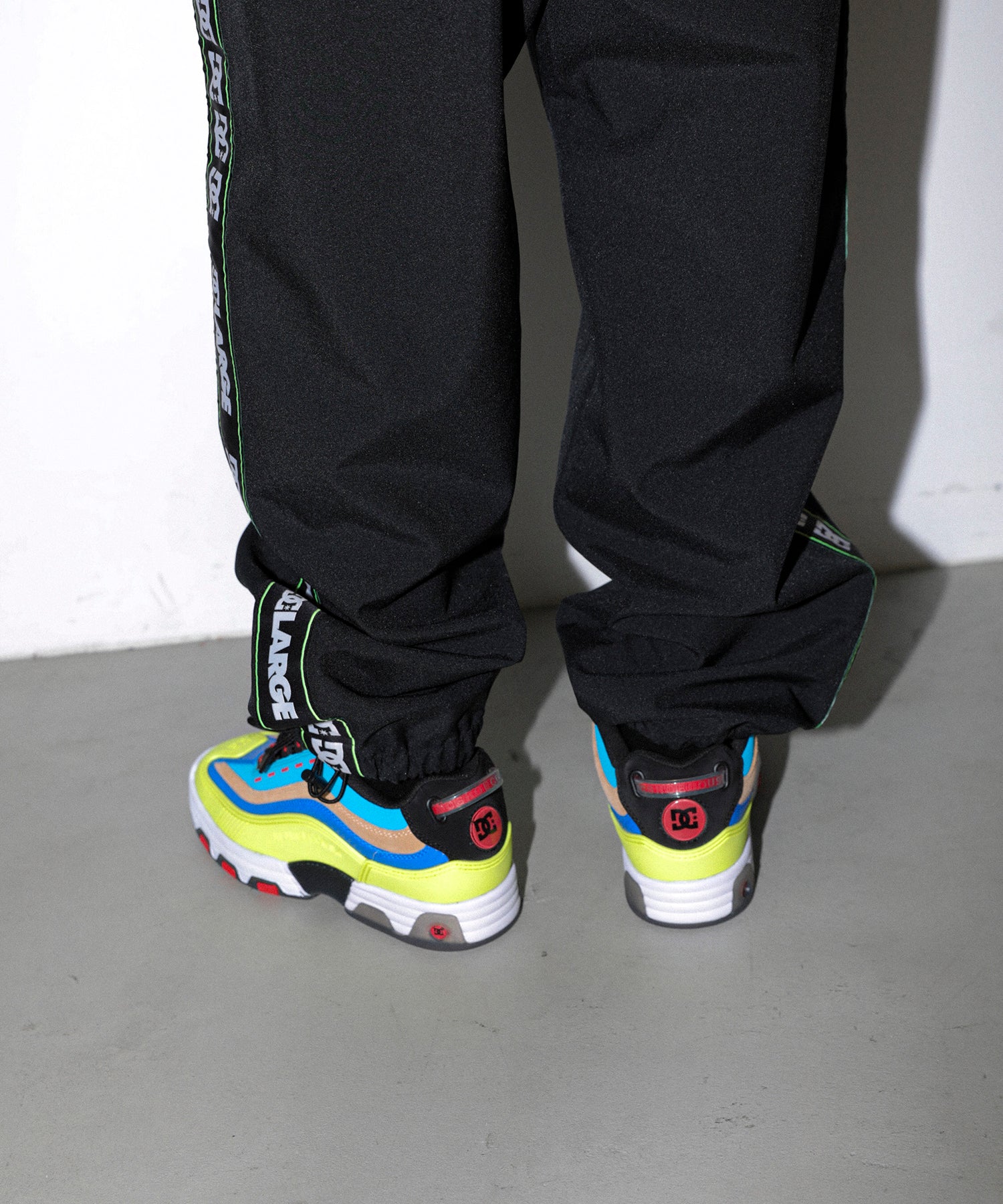 XL x DC LEGACY OG FOOTWEAR XLARGE  