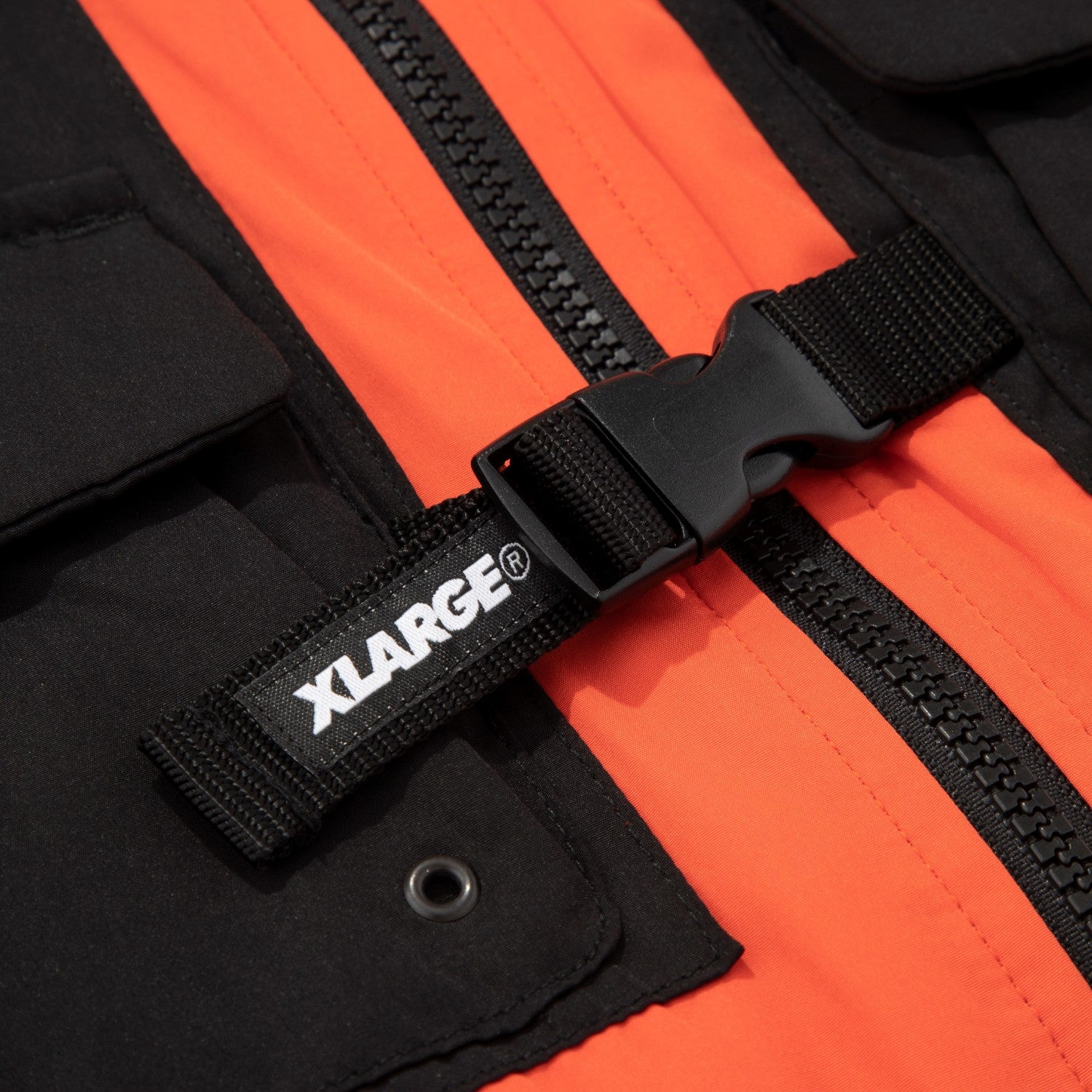 NYLON VEST OUTERWEAR XLARGE  